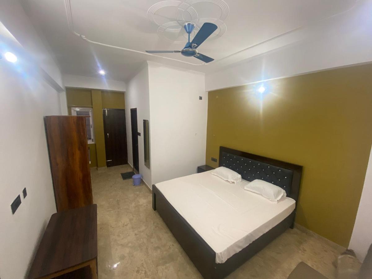 Shivalik Residency - Hotel & Banquet Hall Bāra Banki Buitenkant foto